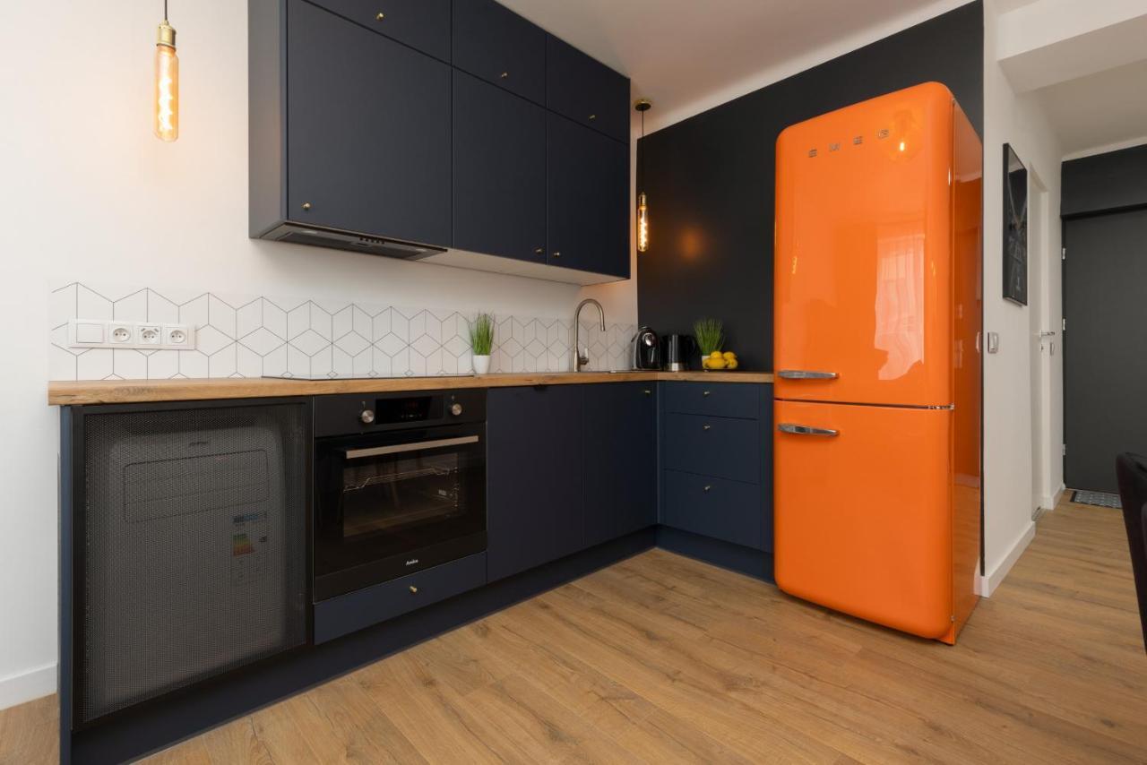 Stylish Downtown By Renters Apartament *