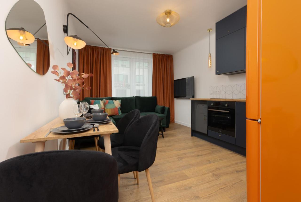Apartament Stylish Downtown By Renters